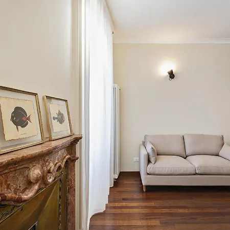 Apartment Lomellini Palace By Wonderful Italy